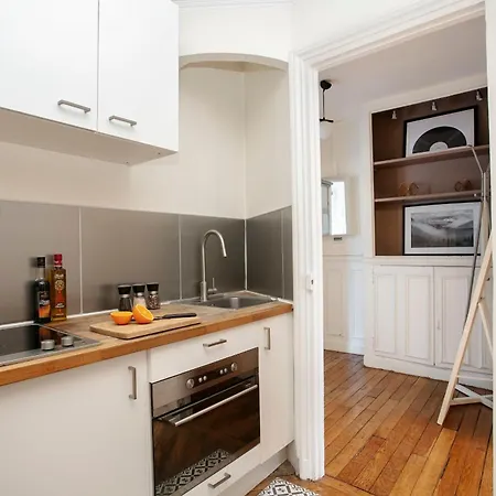 Notre-dame - 1br With Balcony - Cityapartmentstay * Paryż